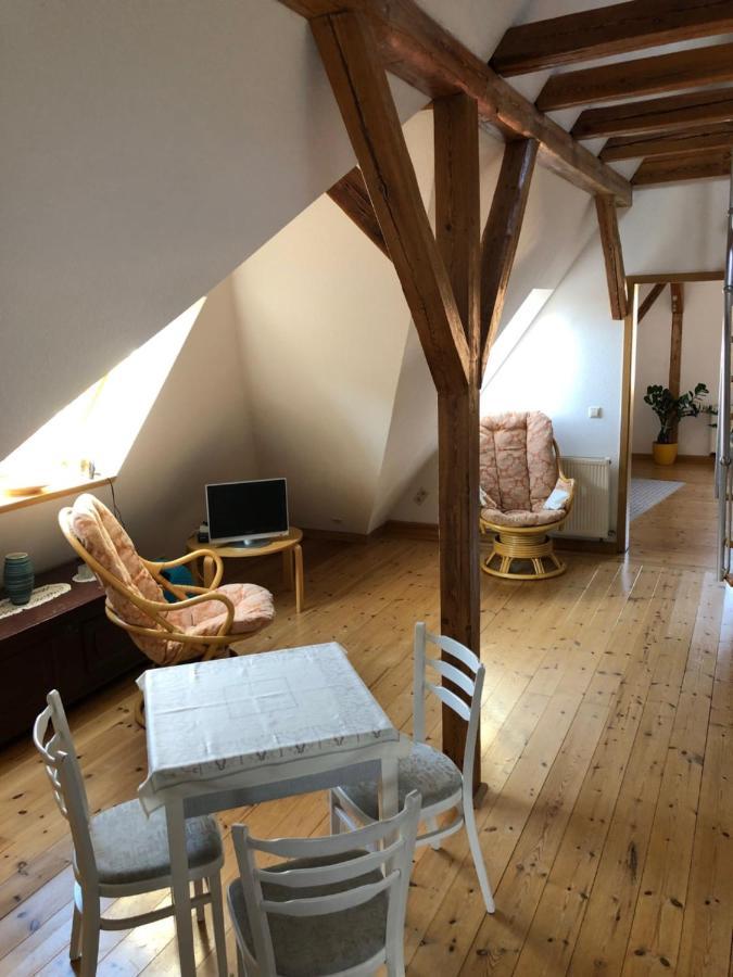 Attraktives 2-Zimmer-Apartment Mit Ausblick Jena Exterior foto